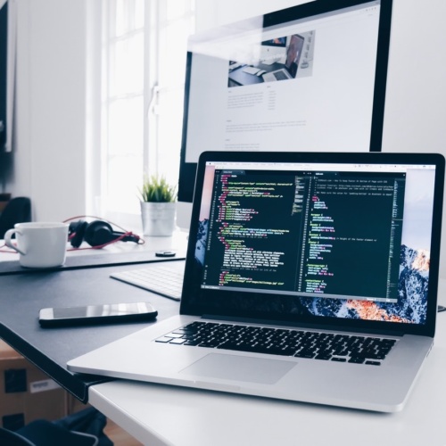 Entwicklung Programmierung Website & Onlineshop Agentur