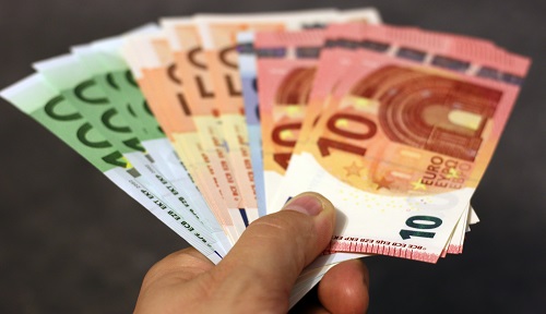 Bares Geld