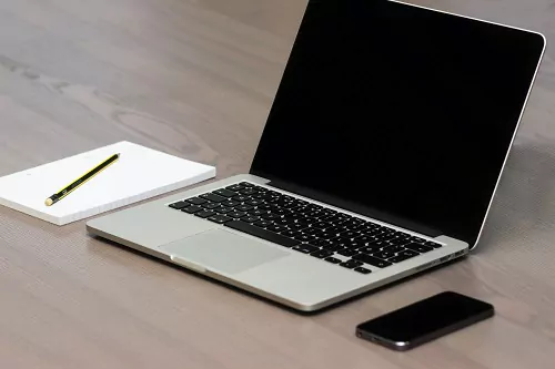 Laptop